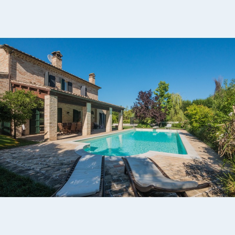 Piscina Interrata in Casseri Polistirolo NEPOBLOCK 6x3mt Scala Romana - Kit Completo Piscina Interrata in Casseri Polistirolo NEPOBLOCK 6x3mt Scala Romana - Kit Completo