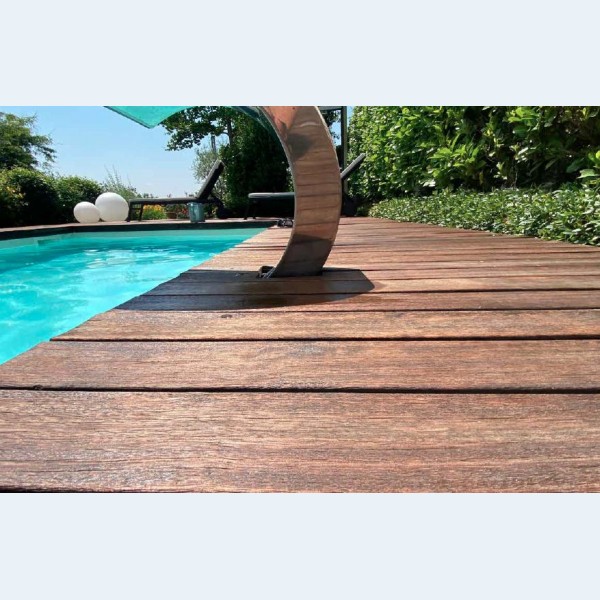 Pavimento Piscina Decking in Legno Termotrattato 2,1 x 10,0 x 200 cm