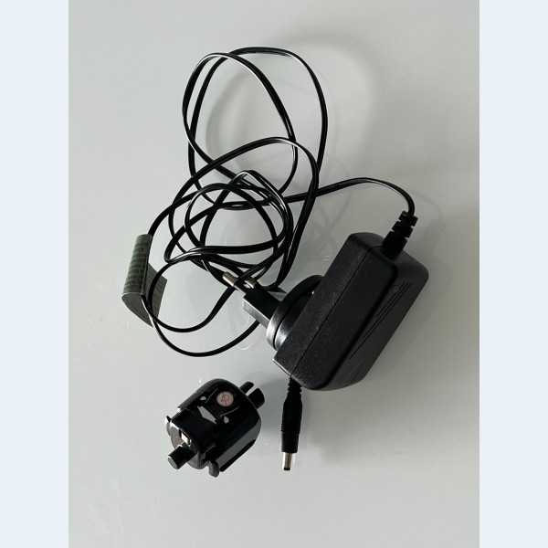 Carica batteria Aspiratore elettrico per piscina ricaricabile POOL BLASTER VOLT FX8